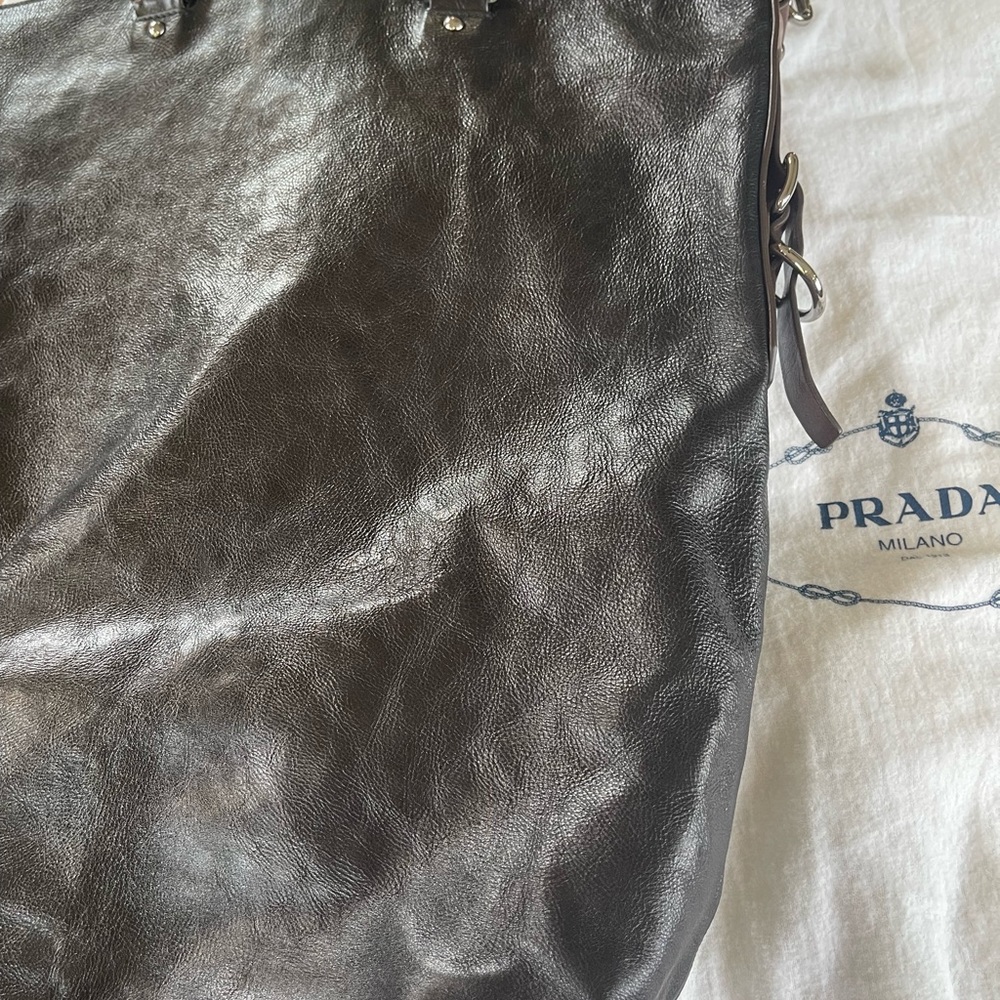 Vintage Prada Glacé Folding tote - Picture 3 of 16